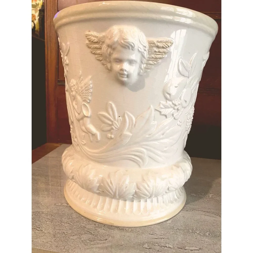 Lenox Butlers Pantry Cherub Cachepot/Ice Bucket - White Ceramic - Embossed Pinea